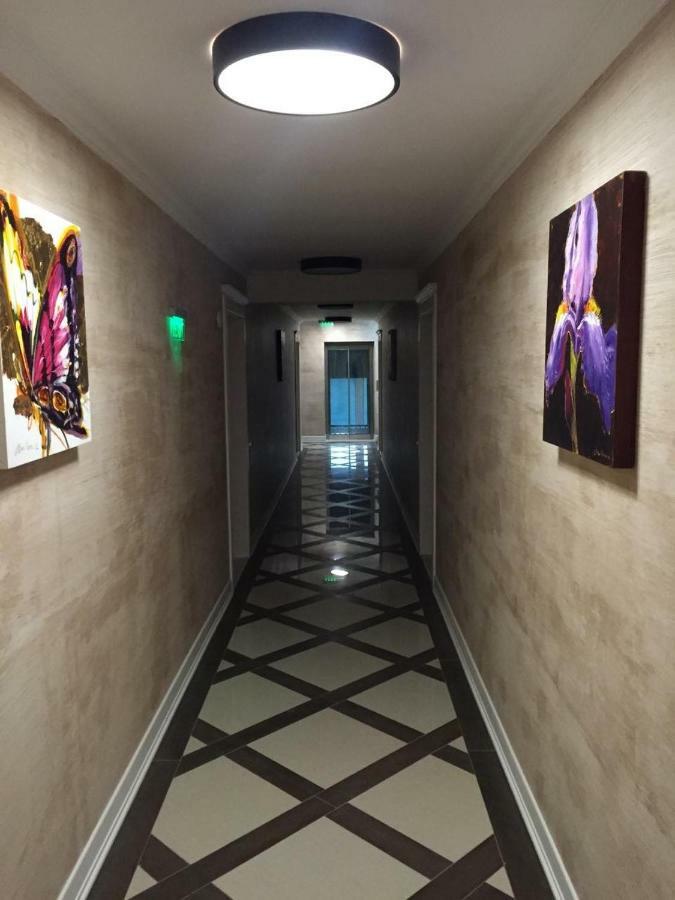 Apartamento Sea Garden Delux Chernomorets Exterior foto